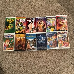 VHS Disney Nickelodeon lion king 2 snow white homeward bound etc